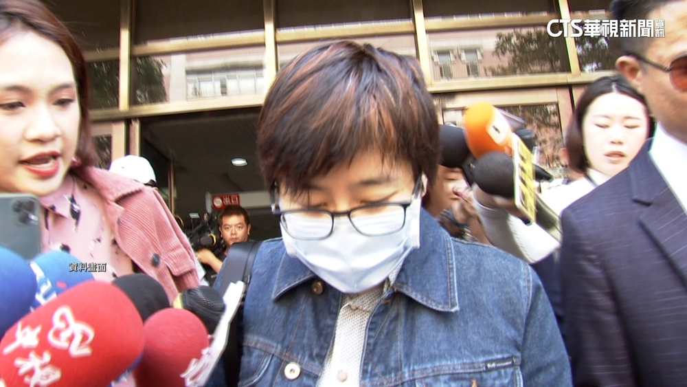 「卡神」楊蕙如遭控養網軍辱大阪辦事處　高院判免訴確定