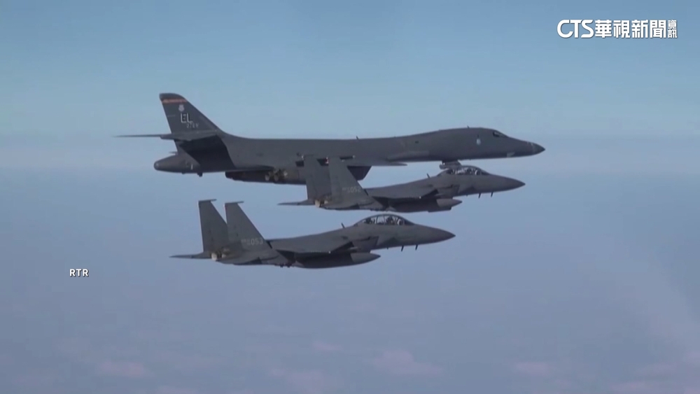 川普上任後首次！　美韓聯合空中演習嚇阻北韓