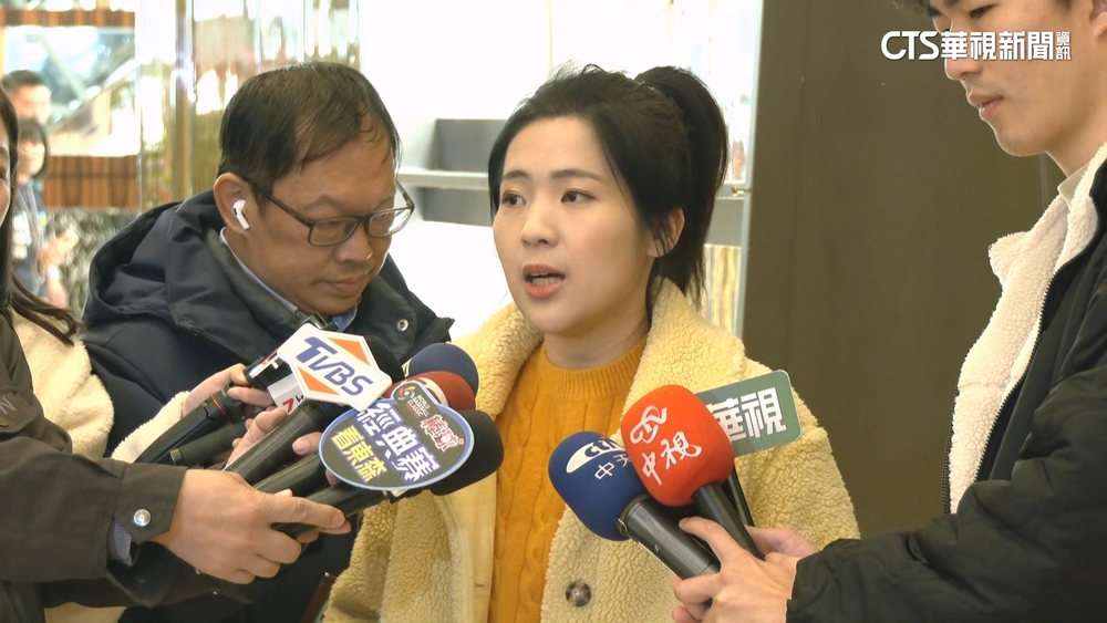 曹興誠叫戰辯論! 徐巧芯酸「急了?」 徐:會參加中選會辦的