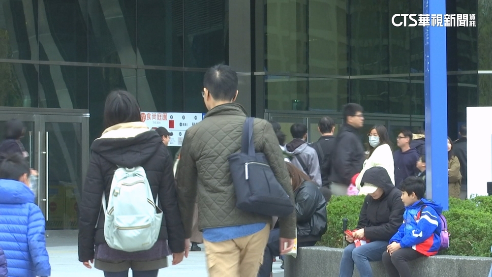 小琉球衝大巨蛋！9小時長征400公里　球迷：夠挺台灣嗎