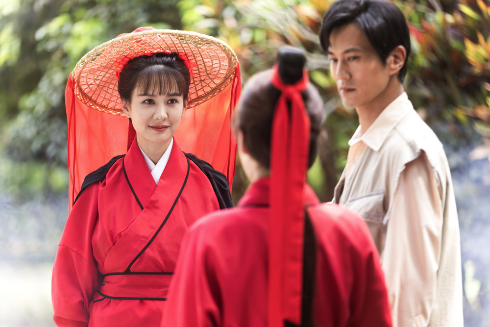 面對玉霞(徐千京飾)的刁難與錯綜複雜的情感糾葛，武雄(鍾承翰飾)究竟該如何抉擇？是堅守導演夢想，還是捍衛青梅竹馬的情誼？