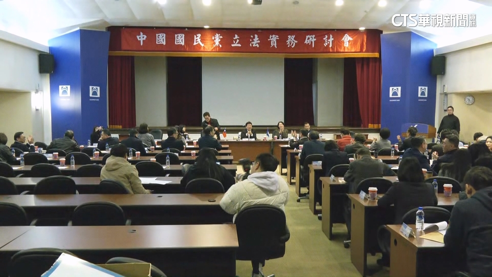 藍營三巨頭同框破局　韓國瑜臨時缺席智庫會議