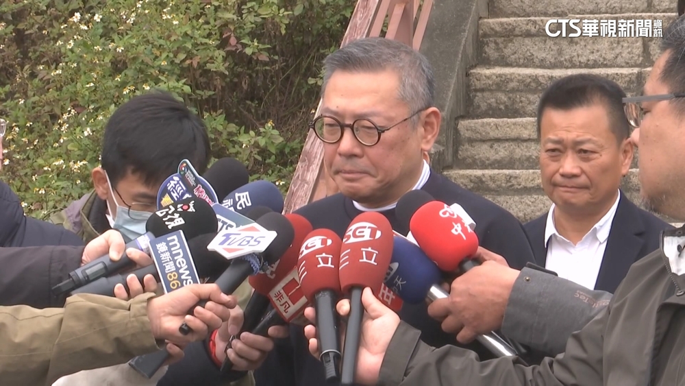 新光氣爆34歲男樓管今告別式　總座吳昕陽鞠躬致歉