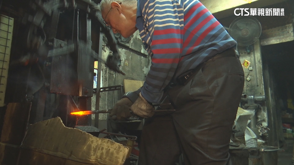 萬華西昌街最後的打鐵鋪　打鐵匠一甲子不退休