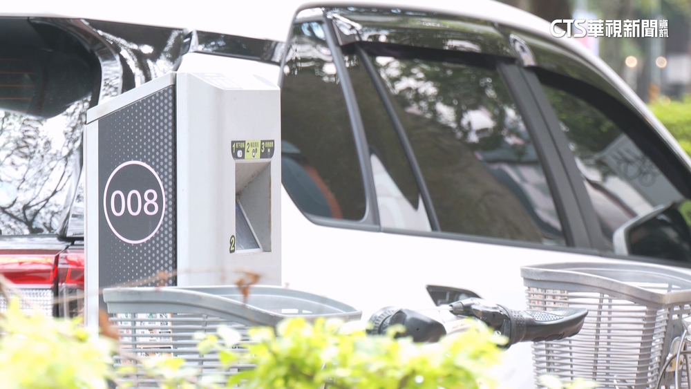 北市智慧停車柱不智慧？　議員爆1年錯單「1.7萬張」
