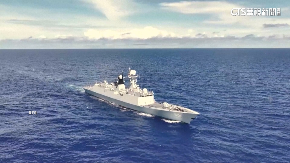 共軍「戰備警巡」頻次新高！共艦往24浬衝　我軍艦阻擋