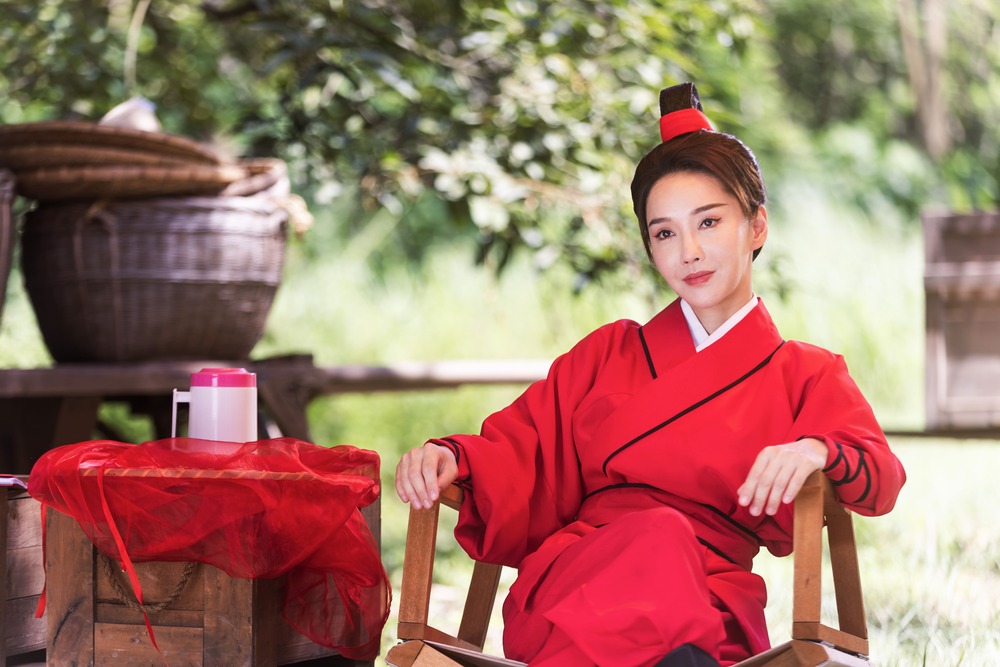 玉霞（徐千京飾）意外發現文秀與有福是假情侶的真相，對文秀更是變本加厲的施壓