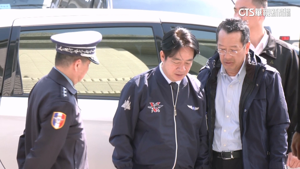 藍提案「志願役加給多2萬」　顧立雄：任意喊價不好