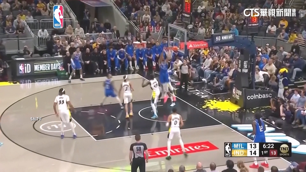 NBA例行賽溜馬.公鹿硬碰硬　21度互換領先戰況激烈