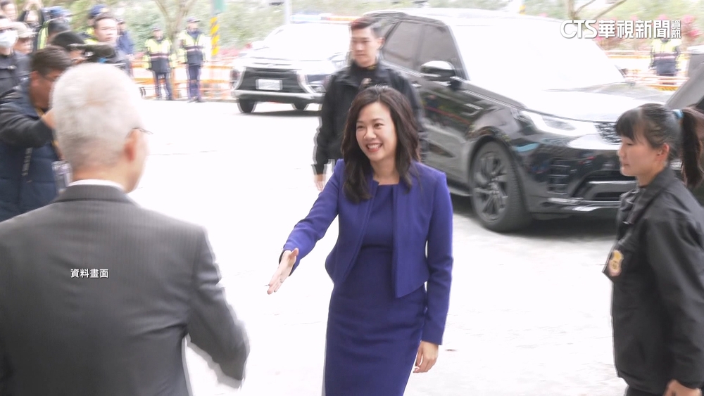 吳欣盈提告返還「四寶」首開庭　生技公司：雞精不會變回雞