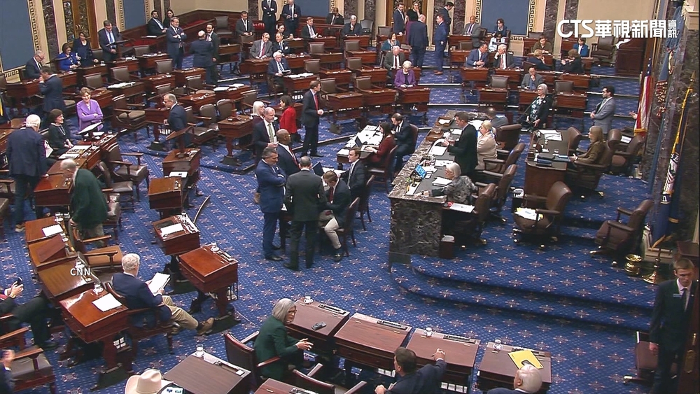 民主黨「顧全大局」　美聯邦政府再躲過關門危機