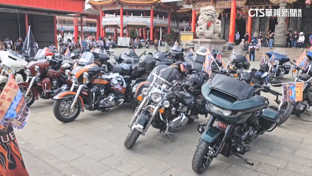 骨董車齊聚高雄碼頭！　台南逾1500重機超壯觀