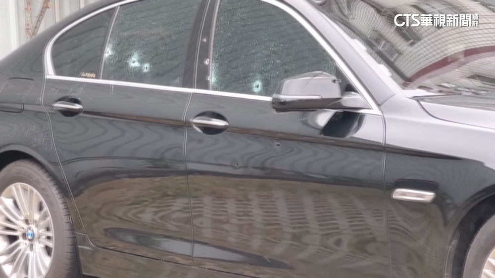 屏東街頭驚槍響！掃射25槍5傷　疑因「她」砸店尋仇？