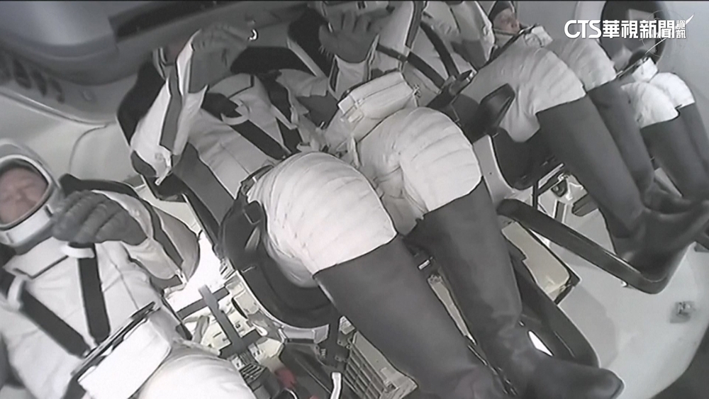 要回家了！　滯留太空9個月　2太空人終重返地球