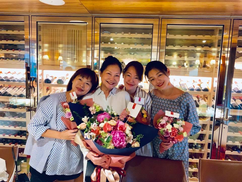 「女兒回來了」　S媽深夜發大S燦笑臉　網淚：她一直都在