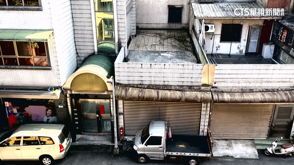 遭控「違建」擋防火巷　李彥秀：是母親的.依規處理