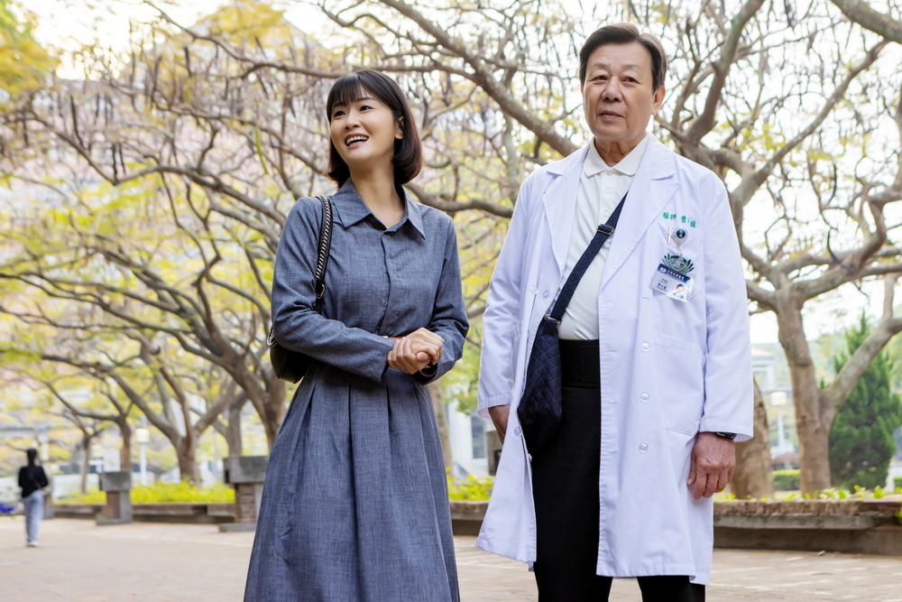 寇世勳飾演曹汶龍醫生演技細膩動人