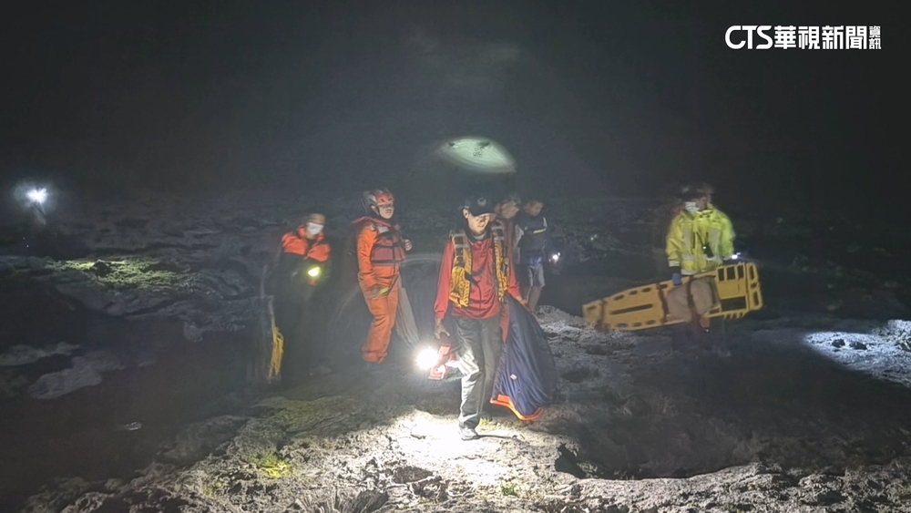 蘭嶼2釣客疑落海失蹤　海巡深夜搜尋未果今續搜救
