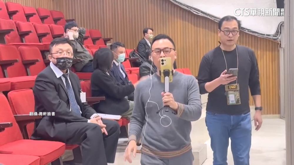 游智彬「記者證」來自「民眾黨研究員」　王郁揚：個人行為