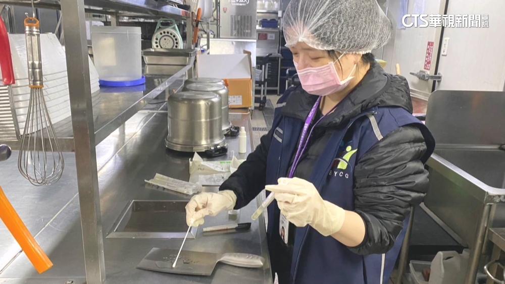 宜蘭連鎖火鍋店疑食物中毒　累計通報63人店家停業