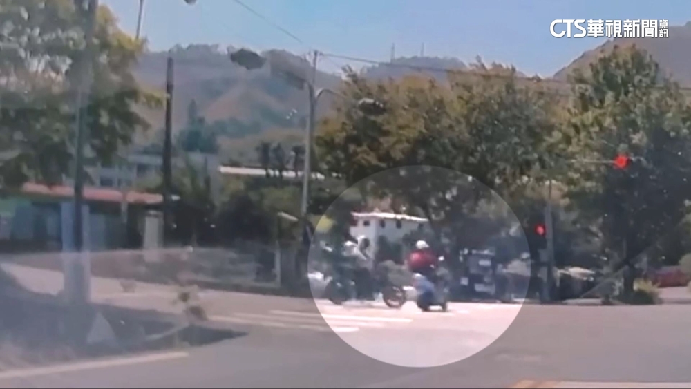 台3線72歲翁騎車左轉　後方重機剎不及猛撞傷重不治