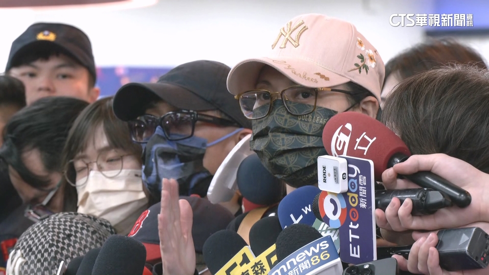 亞亞仍有機會返台？　可無限次申請團聚　最長待6個月