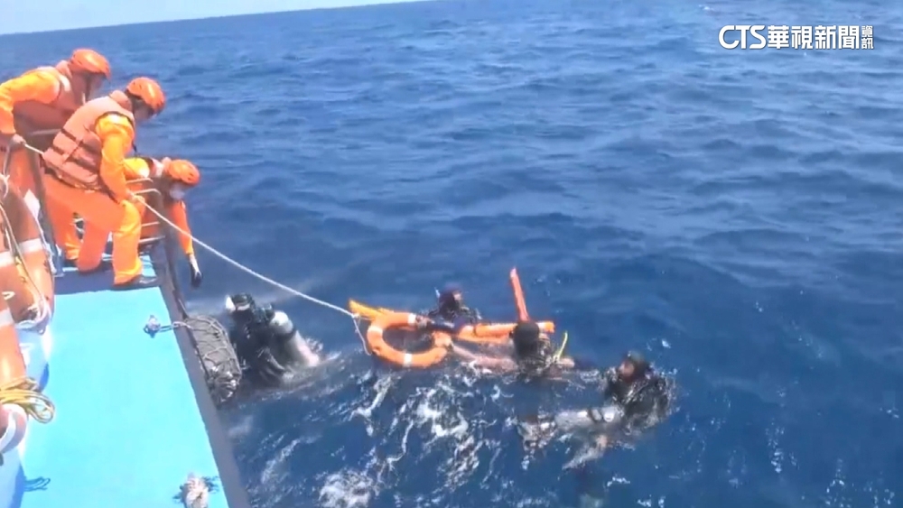 4潛水教練到七星岩潛水　失聯2小時漂離4.7浬獲救