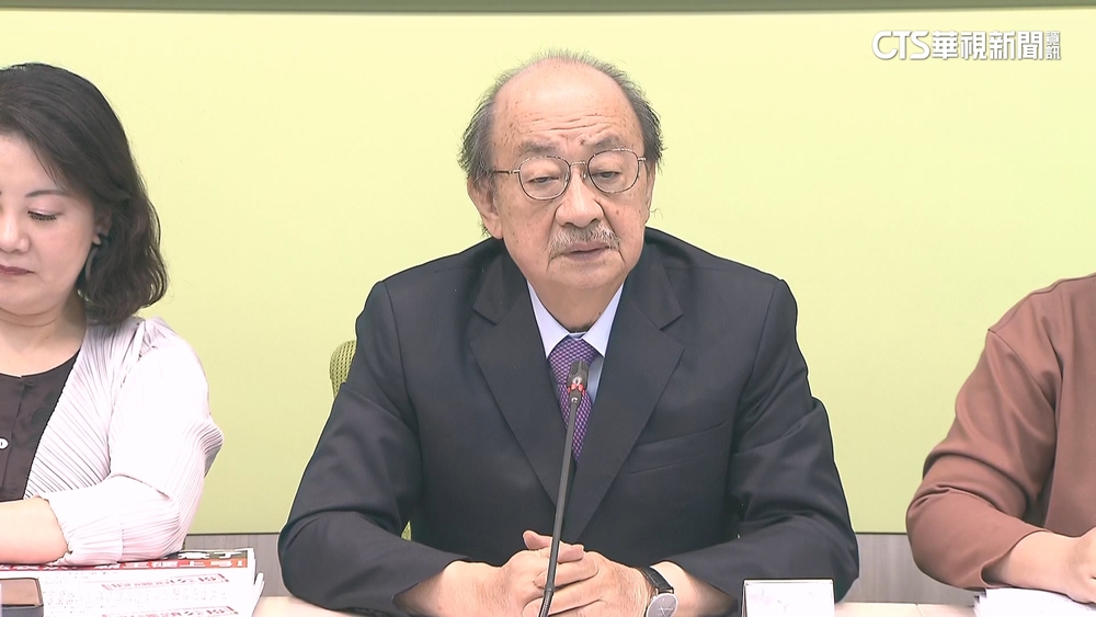 不滿公投案二讀！　綠議場排班守夜　陳玉珍：我們不會破窗