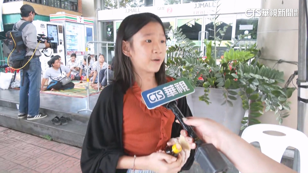 11歲緬甸女孩通四國語言　與家人赴災區當志工