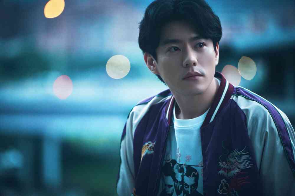 《成功路上》李程彬飾演劉建中_在天台思考人生