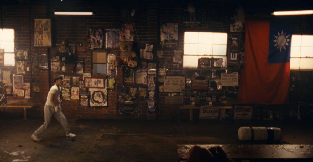 圖片翻攝自  RayAsianBoy Live YouTube