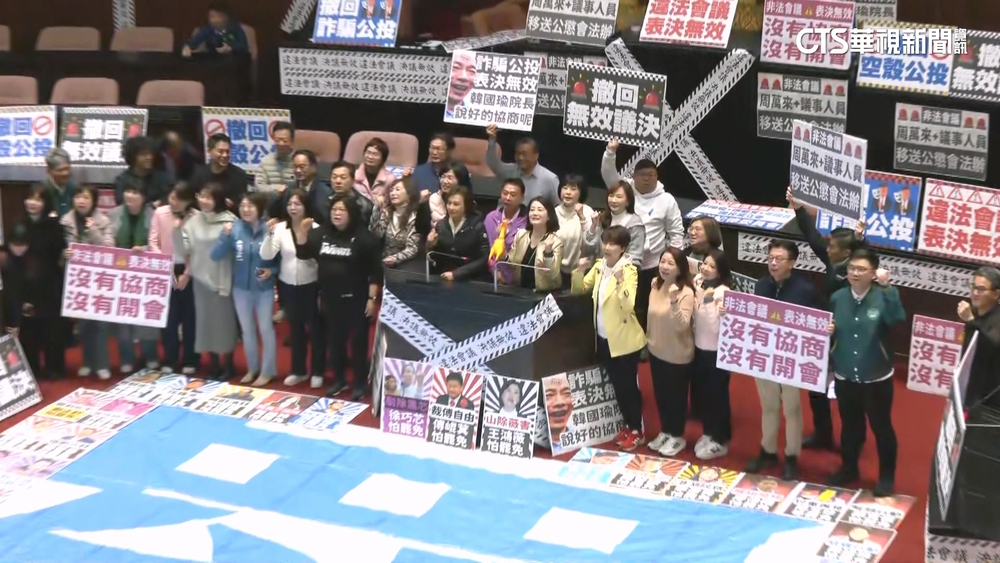 民進黨續擋2公投案！　傅崐萁：奉陪到底　綠：協商就開會