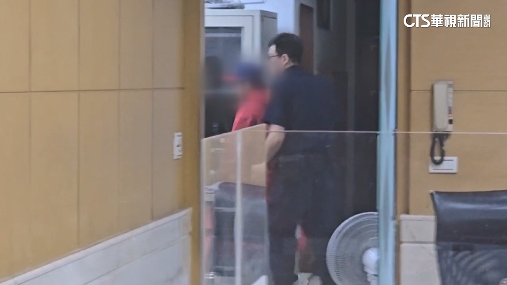 遭中共吸收涉洩立院機密　游錫堃前助理20萬交保