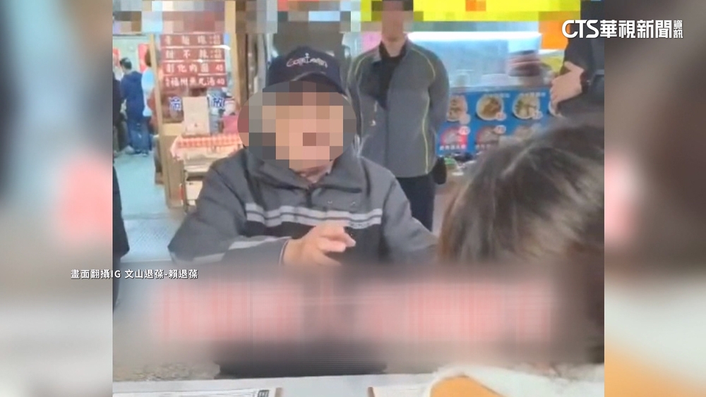 「罷免藍委」擺攤連署　志工與反罷老翁飆罵警勸阻