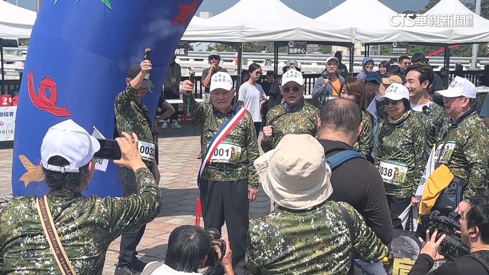 余宗基帶隊退將花蓮「反共護台」　藍議員：偏頗不贊成