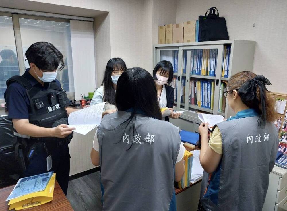 22家社團密切往來中國　內政部：會務運作不正常達86%