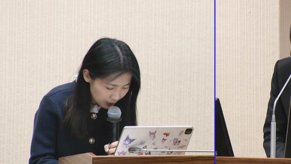 外交部專員遭誣指涉共諜案　家屬氣炸喊告　徐巧芯鞠躬道歉