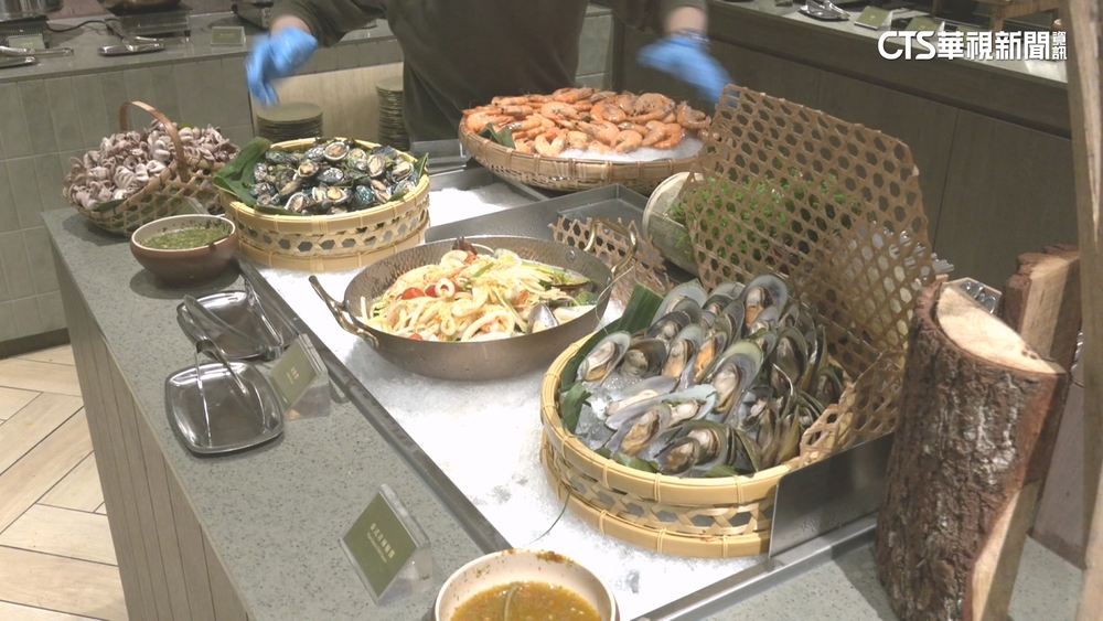 Buffet戰開打！咖啡品牌加入戰局　靠平價逆勢搶市