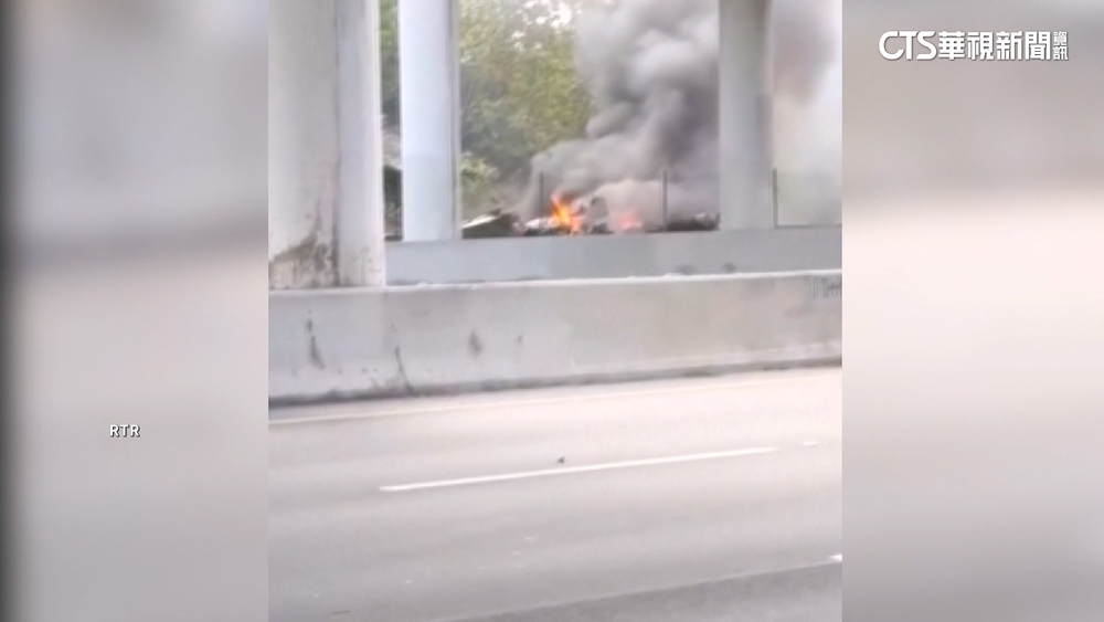 佛州又傳小飛機墜毀　疑機械故障致3死1傷