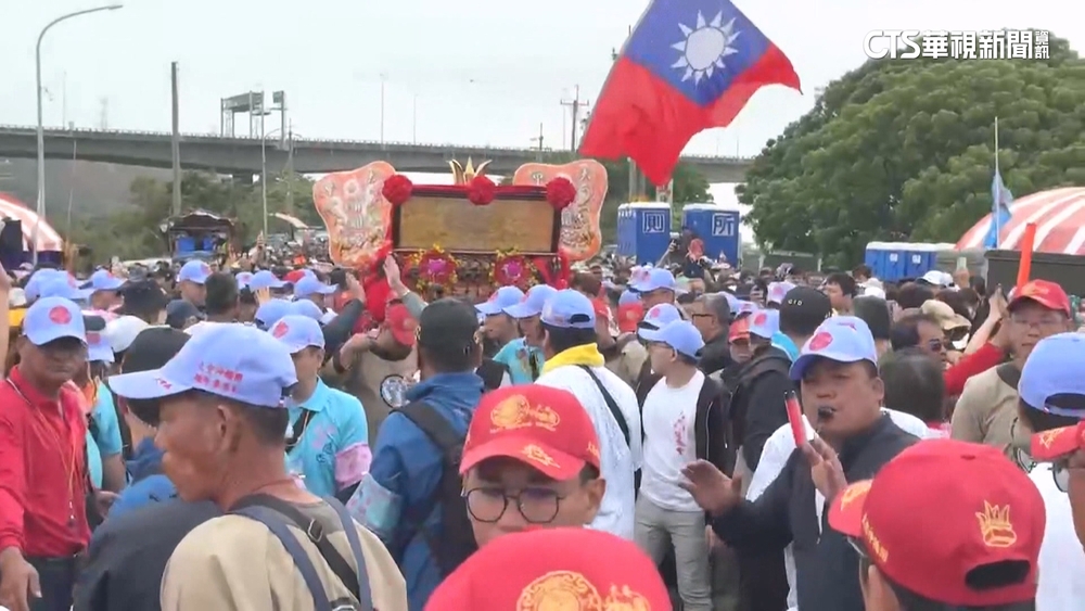 迎接大甲媽遶境回鑾　鎮瀾宮估80萬人次湧入大甲