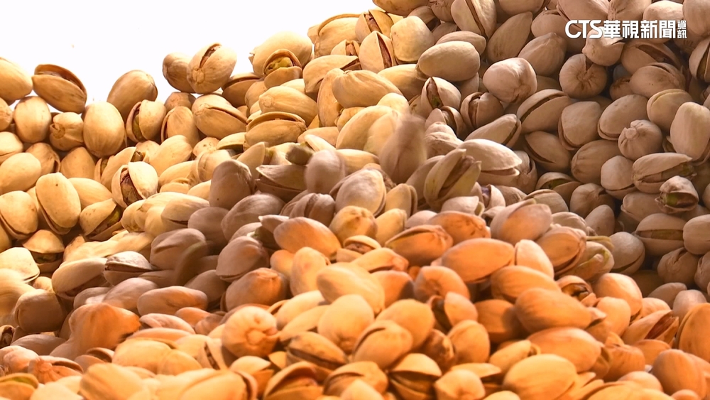 狂嗑堅果反害身體發炎　醫曝「上火魔王」理想比例
