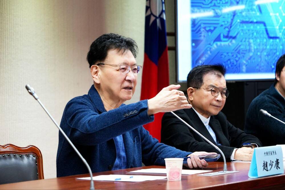 籲朱立倫「不能只有嘴上抗議」　趙少康：應率幹部跟民代靜坐抗議