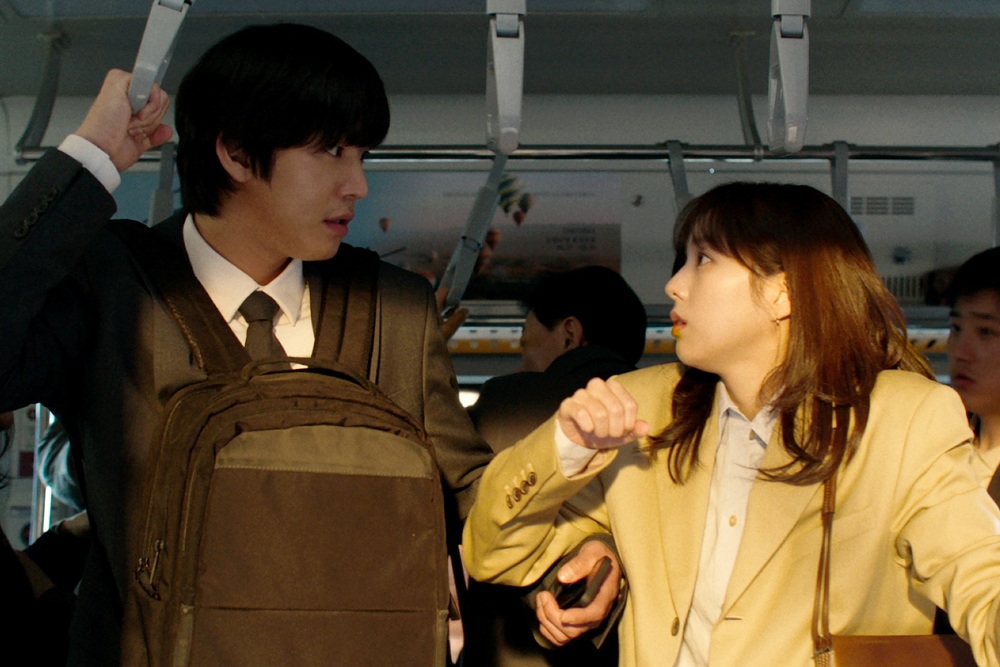 安孝燮（左）、蔡秀彬（右）在本片飾演金獨子與劉尚雅 圖 / 采昌國際多媒體 提供