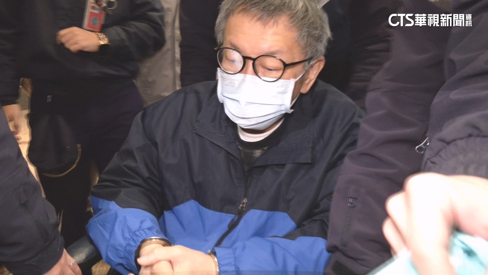 柯文哲術後首出庭！陳佩琪旁聽　小草喊「阿北加油」