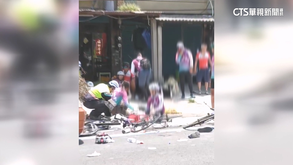 轎車逆向撞康橋環島車隊7生傷　1人昏迷指數3