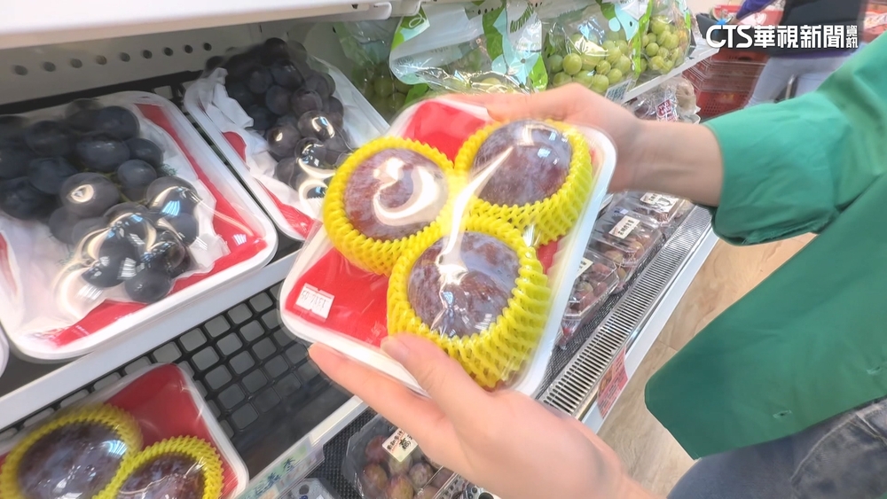水果裝盒憂發霉看不出？　業者：有疑慮都可拆開檢查
