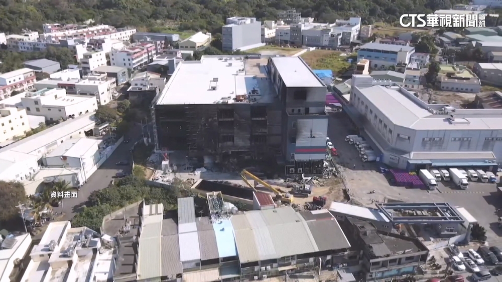 連鎖賣場大火9死　家屬批拖4月未理賠　包商：等火調責任