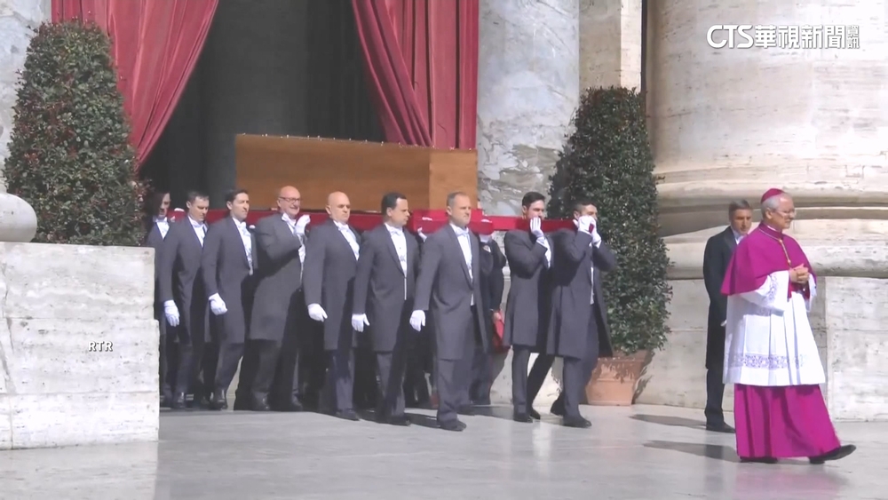 教宗方濟各喪禮彌撒　20萬群眾到梵蒂岡送別