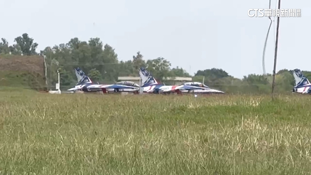高雄勇鷹高教機進駐岡山基地　13里噪音超標　民眾困擾