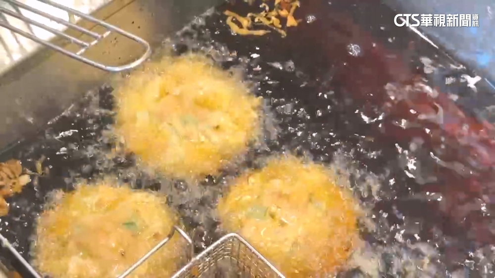 「粉紅超跑」將起駕　拱天宮周邊美食增備料迎香客